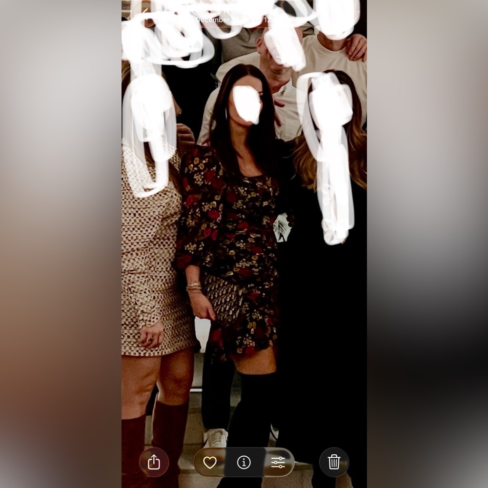 Astr the label Floral Dress ****** pics do NOT do this justice.
